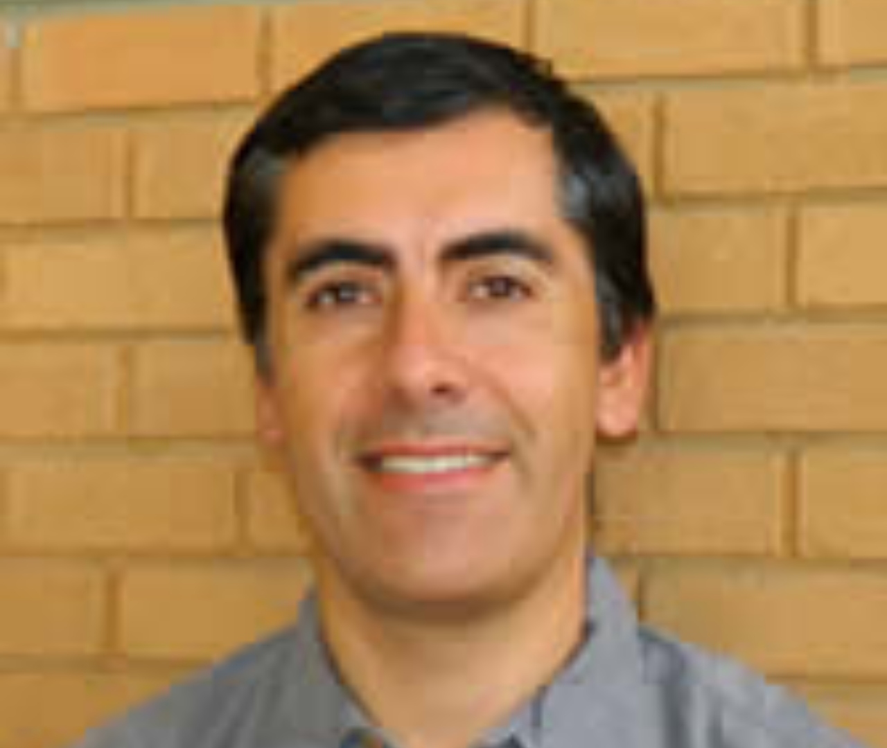 Hector Valdés G.