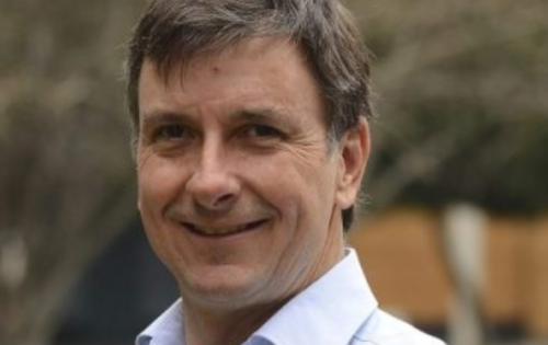 Juan Larraín C.